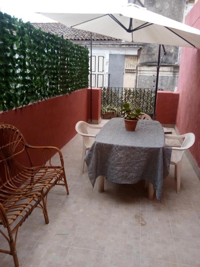 Ferienwohnung Naumachia House CTA Exterior foto
